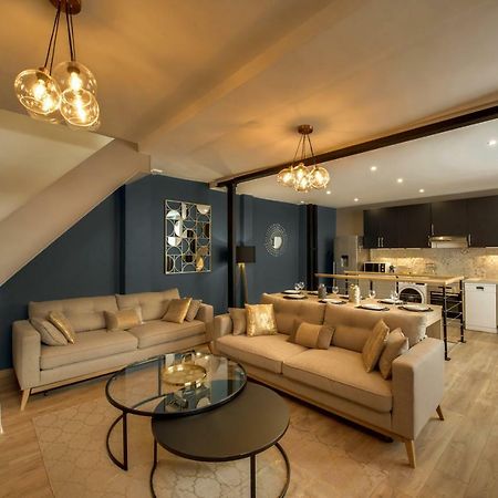 Beautiful Triplex In The Center Of Paris Apartment Exterior photo