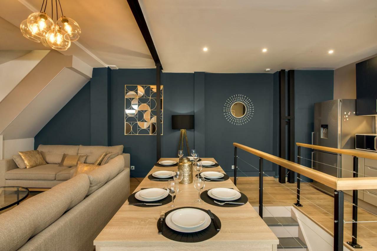 Beautiful Triplex In The Center Of Paris Apartment Exterior photo