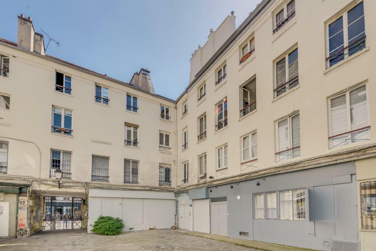 Beautiful Triplex In The Center Of Paris Apartment Exterior photo